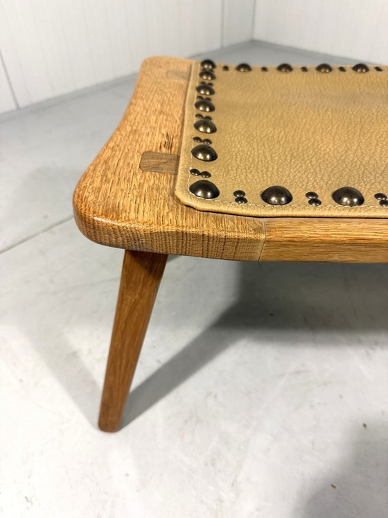 Petit tabouret-repose-pieds en chêne, années 1960 – Skai (photo 7 of 15)