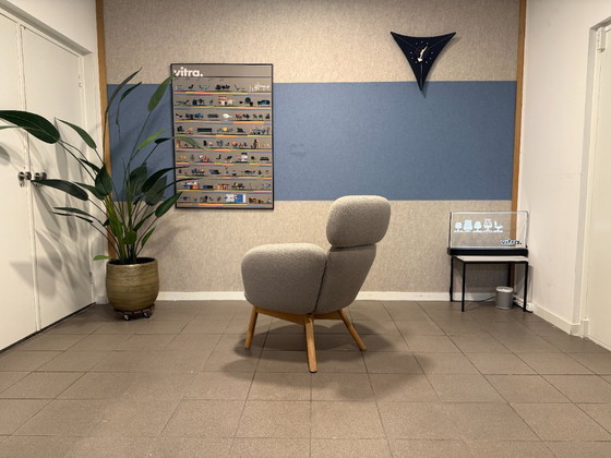 Image 1 of Artifort | Khodi Feiz | Bras Armchair | Grey Fabric & Natural Oak | 1 piece