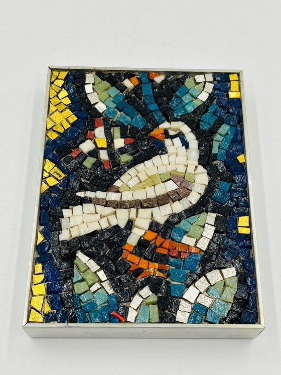 Image 1 of Gerahmtes italienisches Mosaik eines Vogels in Ravenna mit byzantinischen Einflüssen