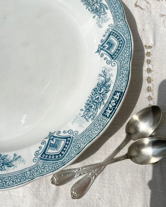 Large round vintage ironstone platter, Onnaing Spring pattern – Crockery (photo 4 of 8)