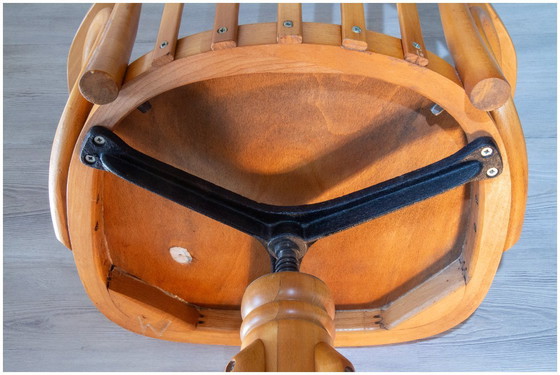 Image 1 of Amerikaanse fauteuil van ZMG Radomsko (voorheen Thonet) uit de jaren 70.