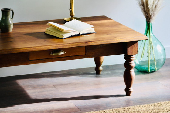 Image 1 of Table basse en pin massif