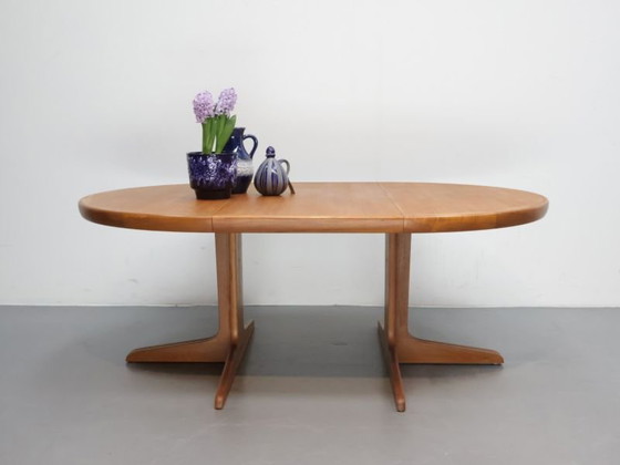 Vintage Coffee table / teak / round extendable / V V Møbler Denemarken, Scandinavian (photo 4 of 5)