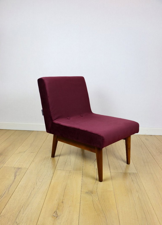 Image 1 of Vintage loft armchair 70s vintage burgundy wine velvet
