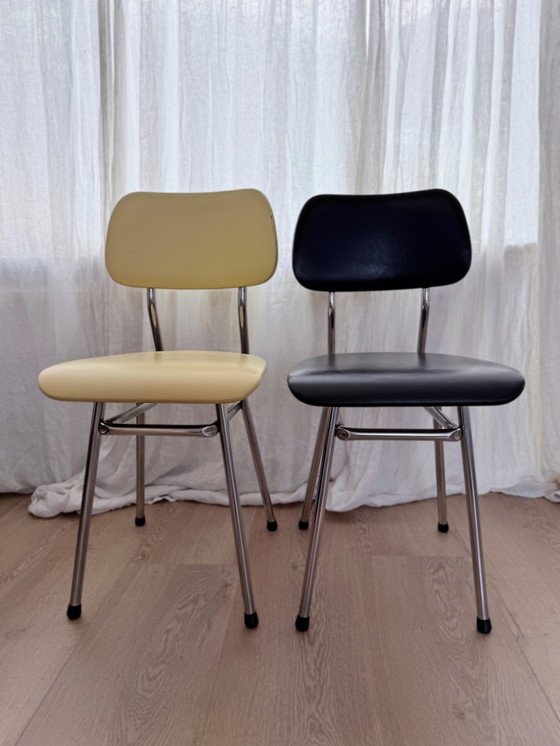 Image 1 of Sedie vintage Brabantia con struttura tubolare (4 pezzi) – Rivestimento in pelle Skai
