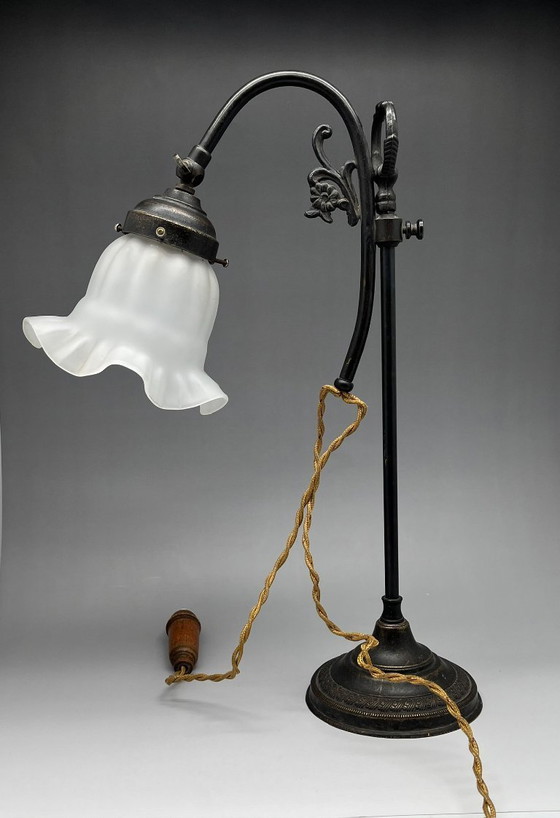 Image 1 of Art Nouveau Art Deco Art Nouveau lamp - messing/brons