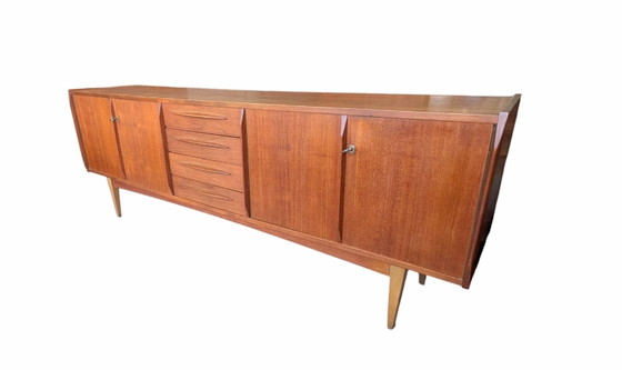 Image 1 of Vintage sideboard, dressoir van Gustav Sänger.