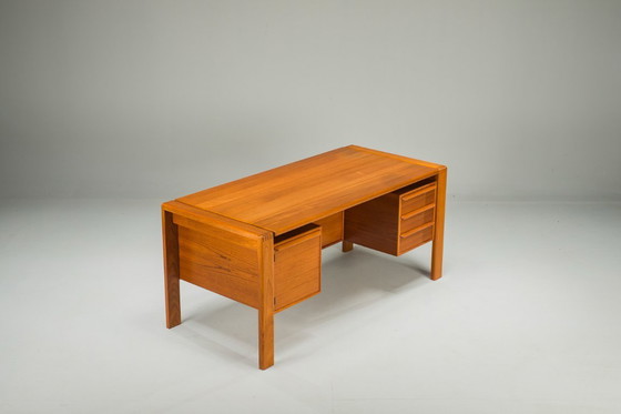 Image 1 of  Freistehender Teakholz-Schreibtisch von Gv Møbler, Mid-Century, 1960er Jahre