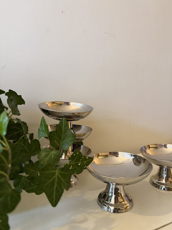 Set mit 6 Chrom-Coupes – Tischdekoration, Chrome (photo 3 of 6)