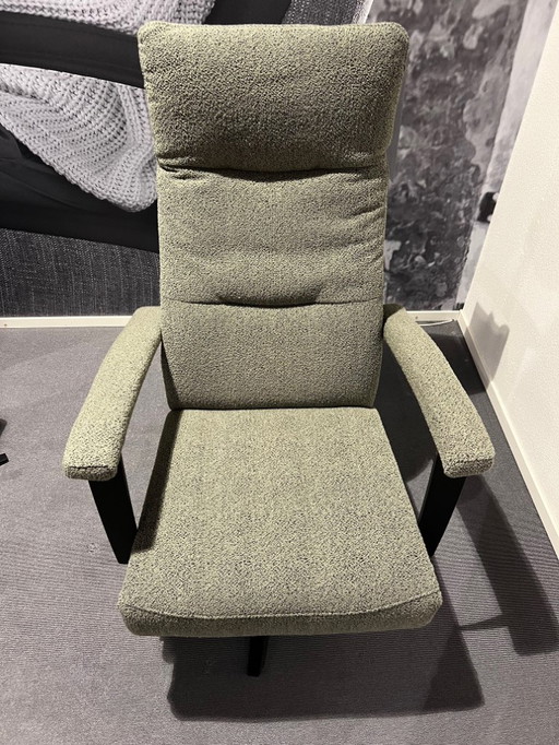 Sillón pequeño de relax Montel Smart