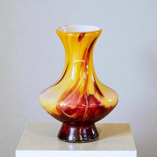 Murano vase in flame-blown opaline glass, 1960