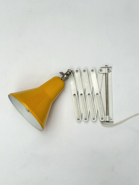 Image 1 of Vintage Anvia schaarvormige wandlamp | J.J.M. Hoogervorst jaren 1950