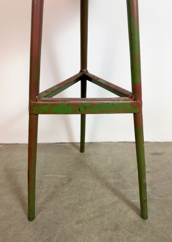 Image 1 of Grüner Werkstatthocker im Industriestil, 1960er Jahre