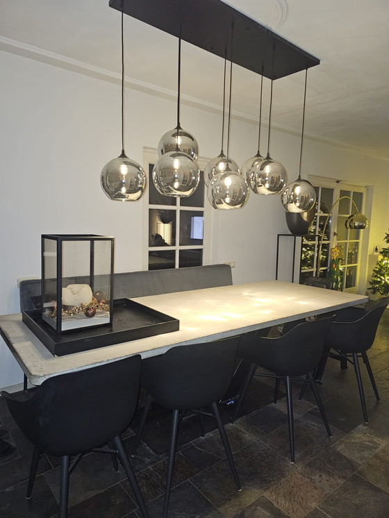 Image 1 of Tavolo da pranzo effetto cemento con gambe in acciaio, 260 cm