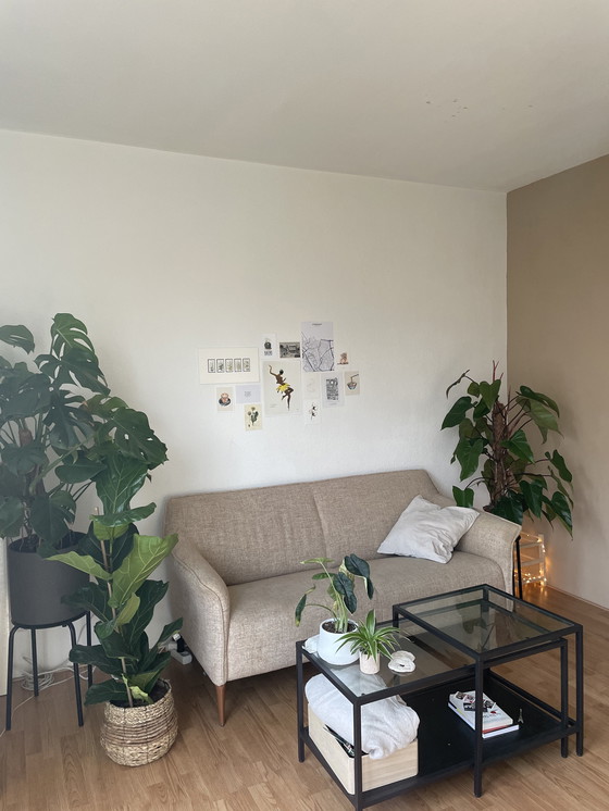 Image 1 of Leolux Mayon 2,5 zits bank 