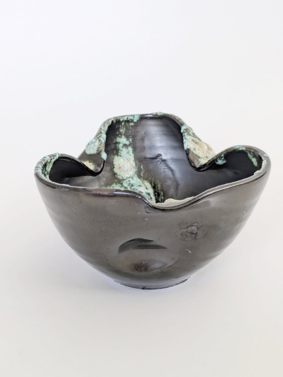 Image 1 of Bol vintage de style Vallauris, poterie de lave grasse du milieu du siècle, anthracite et vert mousse