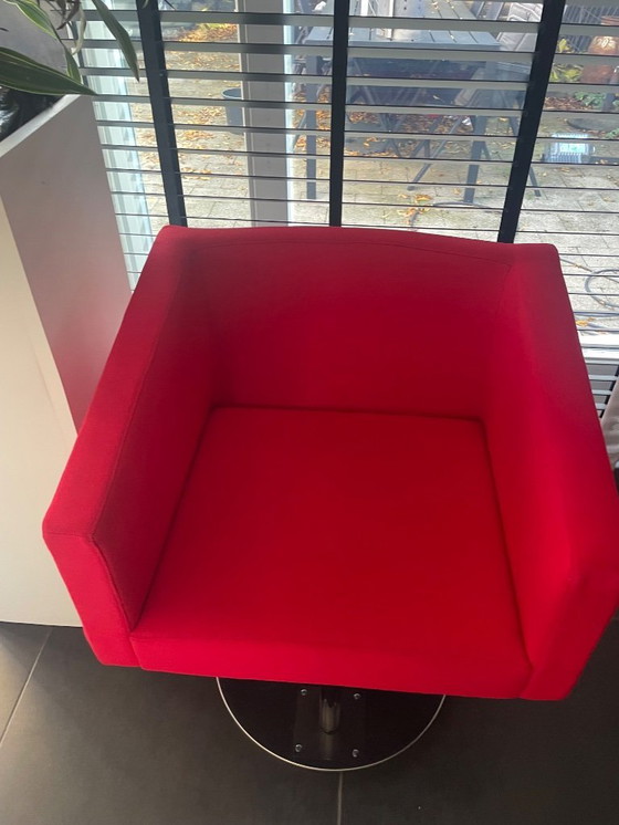 Image 1 of Chaise design - rouge