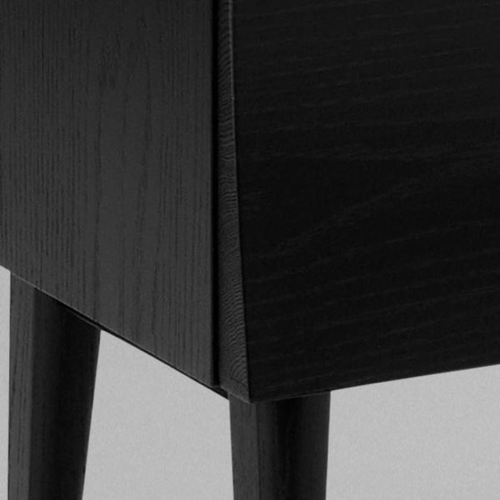 Image 1 of Credenza Reflect di Muuto in rovere tinto nero