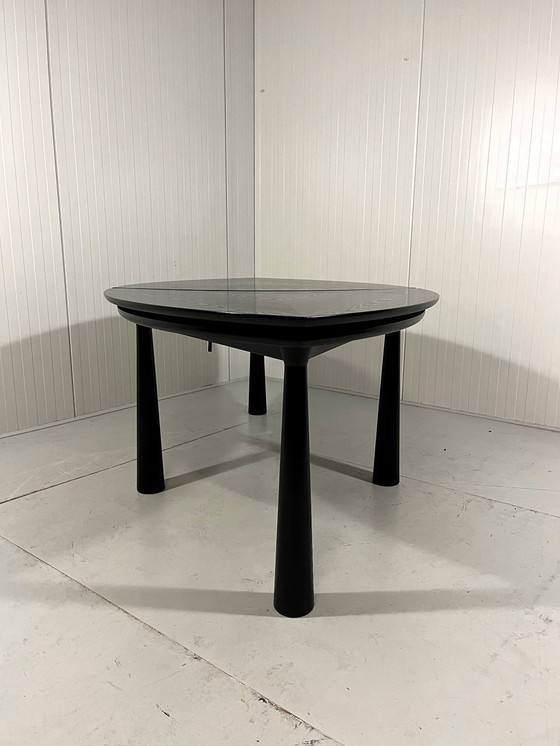 Image 1 of Table à manger extensible en frêne noir 1980-90's