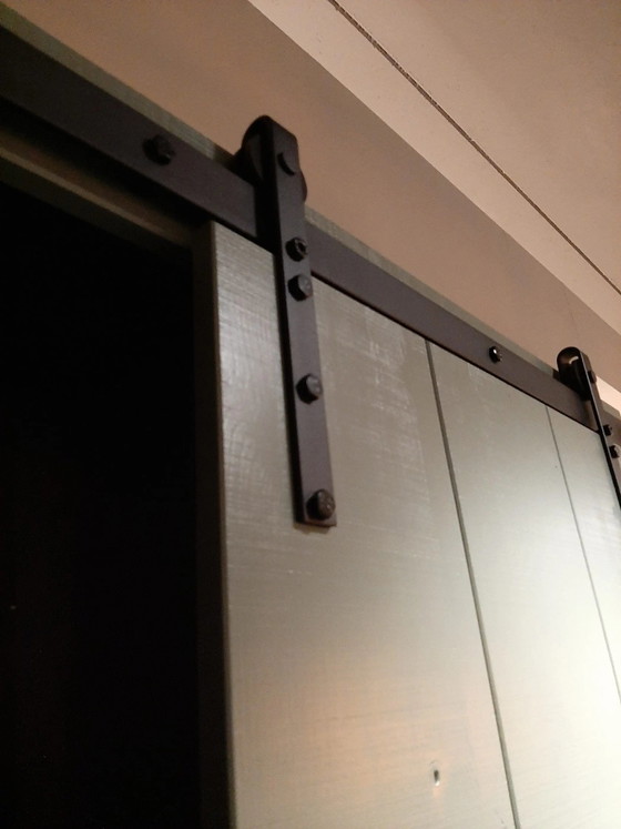 Image 1 of Mobile scorrevole in legno di recupero - Sapone