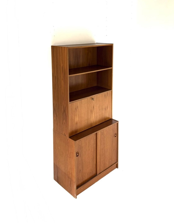 Image 1 of Bibliothèque vintage danoise en teck des années 60