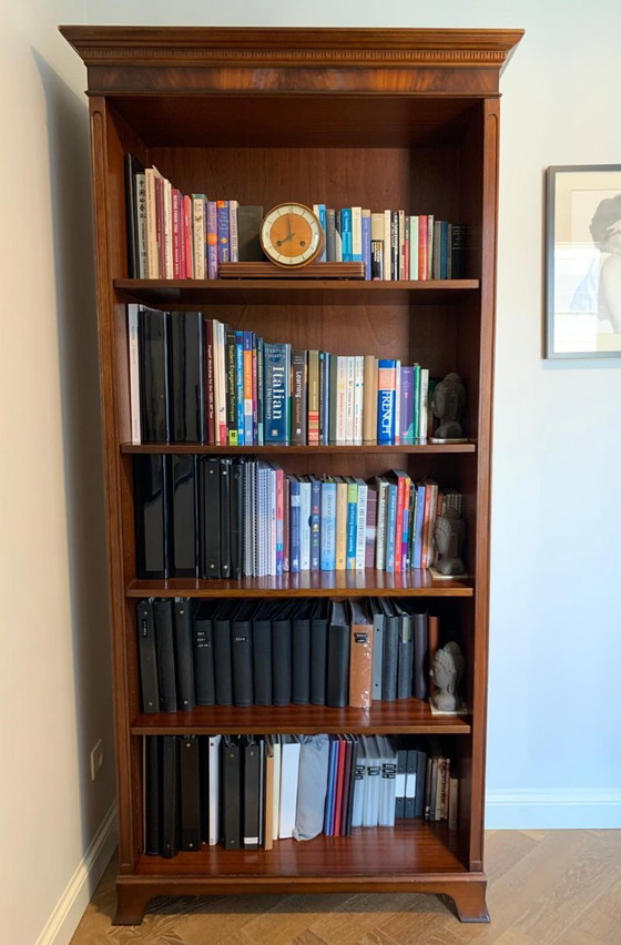 Libreria vintage in legno splendidamente dettagliata – Librerie, Wood (photo 2 of 5)