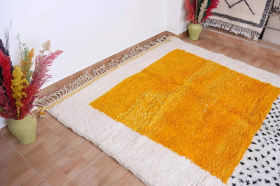 Handmade Moroccan wool rug, 250cm x 150cm, unique piece. – Rugs & carpets (photo 15 of 21)