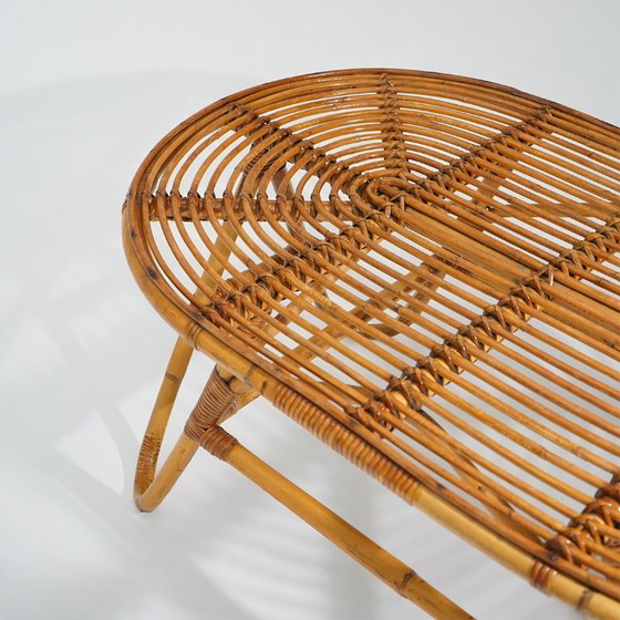 Image 1 of Rotan salontafel met ovaal blad, jaren 1950