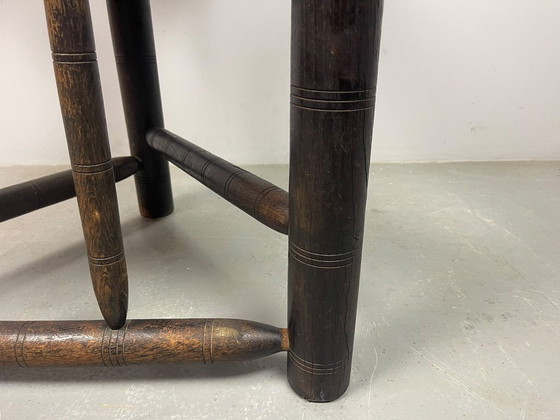 Zeldzame Ethiopische Gurage Hoofdmanstoel, handgesneden hardhout, ca. jaren 30. – Eetkamerstoelen, Wood (photo 10 of 17)