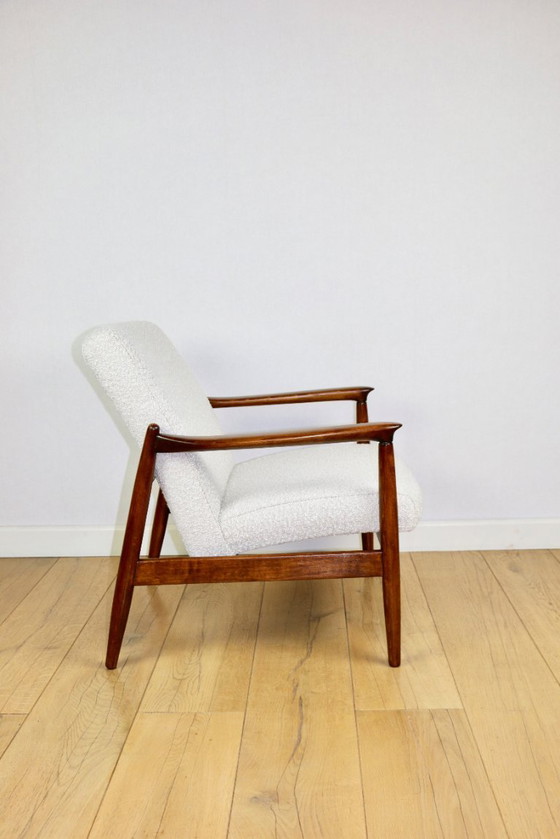 Image 1 of Sessel GFM-64, entworfen von Edmund Homa in den 70er Jahren, Elfenbeinweiß – 2 Stück verfügbar