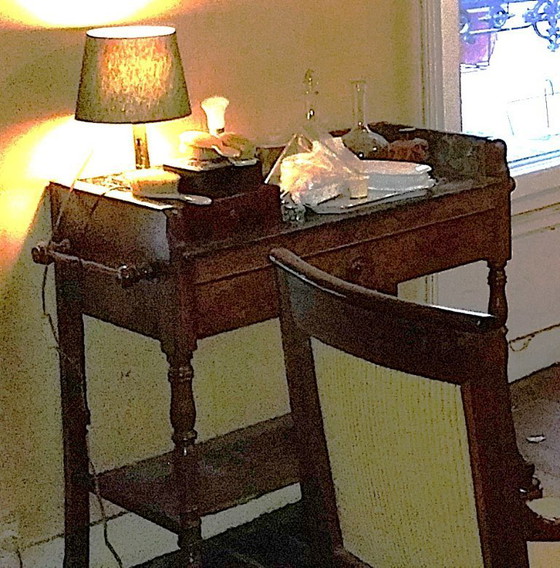 Image 1 of Dressing table (side table) with marble top and 1 drawer