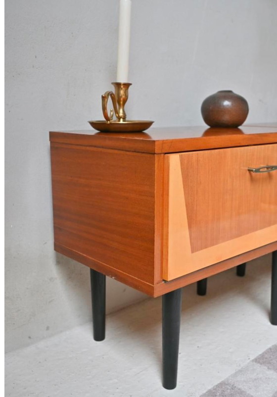 Image 1 of Ensemble de tables de chevet vintage des années 1950