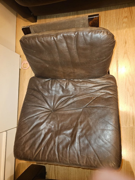Sillón Kroken de cuero marrón con otomana, Roche Bobois, Sillones reclinables, Madera, Vintage (foto 4 de 5)