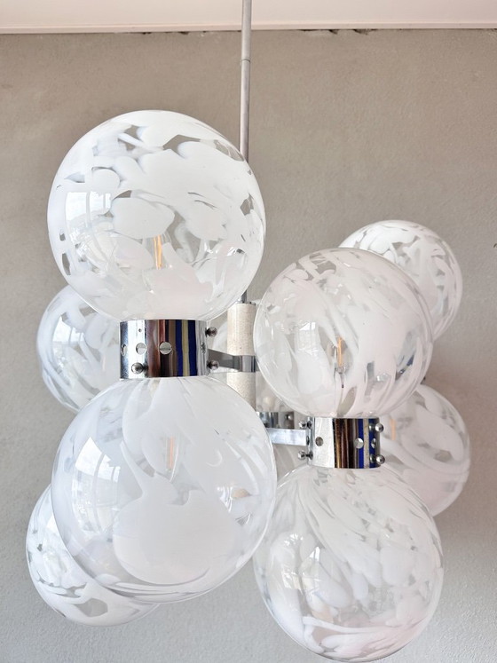 Image 1 of Lampadario vintage di grandi dimensioni Mazegga