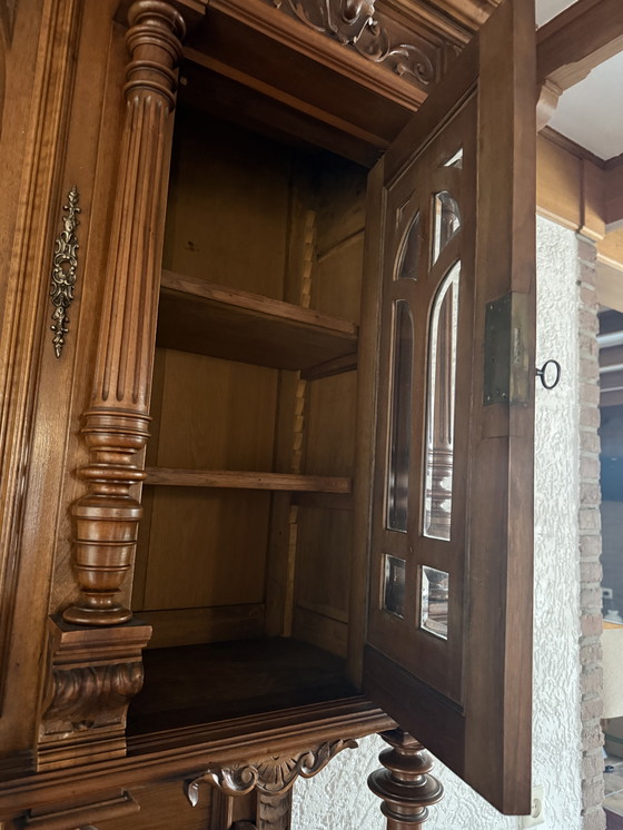 Image 1 of Antieke Henri Deux buffetkast