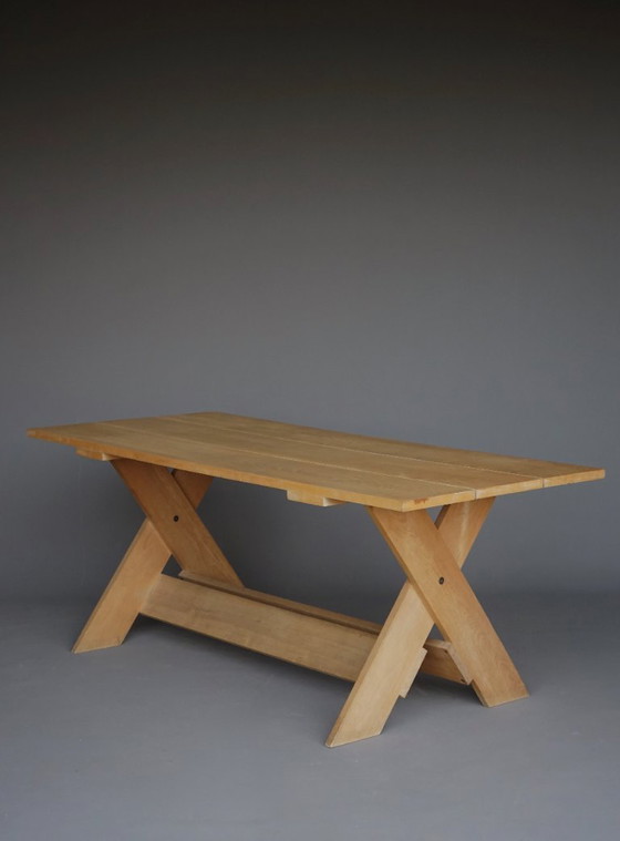 Image 1 of Un raro tavolo da pranzo 'Crate' di Gerrit Rietveld per Cassina, anni '80