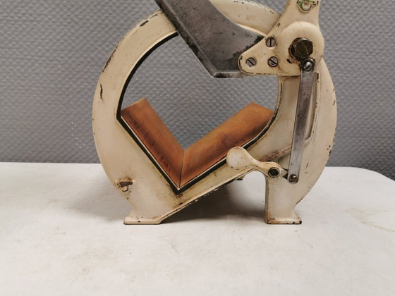 Raadvad - Ove Larsen - Bread Slicer - 294 - Wood, Steel, Iron – Kitchen accessories (photo 6 of 7)