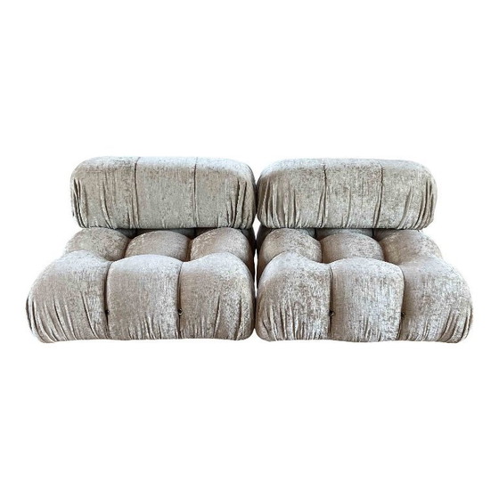 Image 1 of 2x Camaleonda sofa modules by Mario Bellini for B&B Italia in off-white velvet, Italy, 1970s