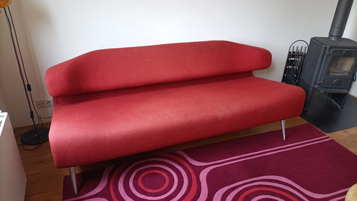 Artifort Bird 2.5 seater sofa in very good condition