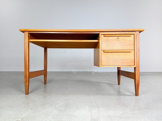Image 1 of Vintage teak desk WK Furniture Midcentury Danish Design 1960