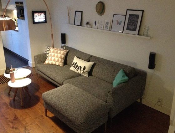 Sofá 4 plazas Heelz con puf Design on Stock, Sofás de 3 plazas, Metal, Textil, Negro (foto 5 de 5)