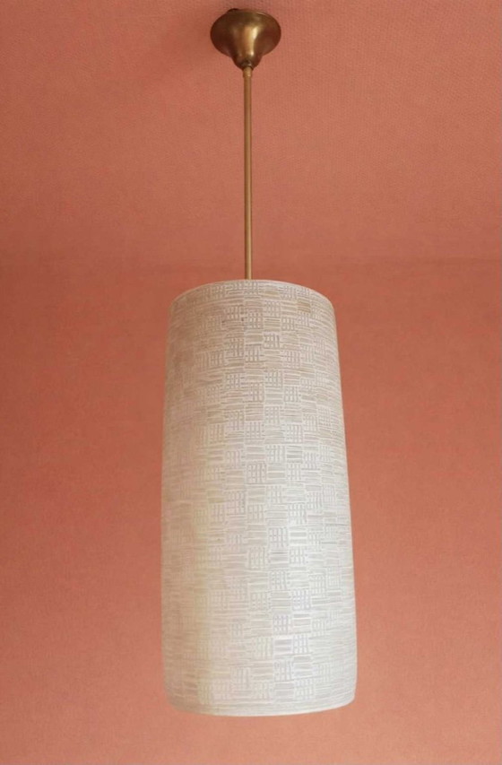 Image 1 of Grande lampada a sospensione vintage a cilindro in vetro, anni '50