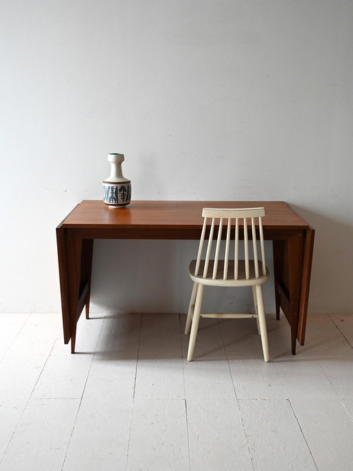 Table vintage en teck par ISA Bergamo avec rallonges à feuilles tombantes