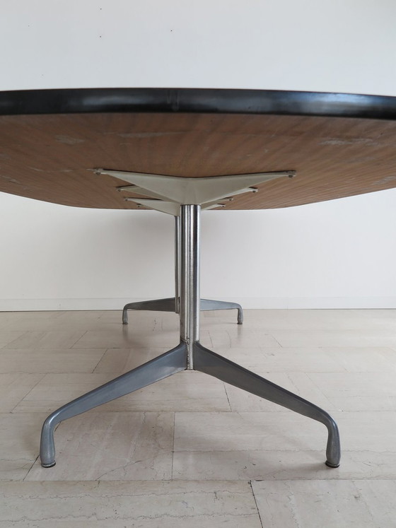 Tavolo grande in legno e alluminio di Charles & Ray Eames per Herman Miller, anni '60 – Lampade da tavolo (photo 19 of 23)