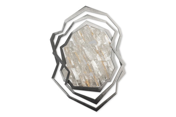 Image 1 of Coppia di applique in metallo spazzolato e cristallo di rocca. Stile contemporaneo.