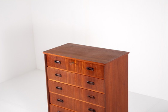 Image 1 of Cómoda de teca de mediados de siglo, moderna y escandinava, década de 1960