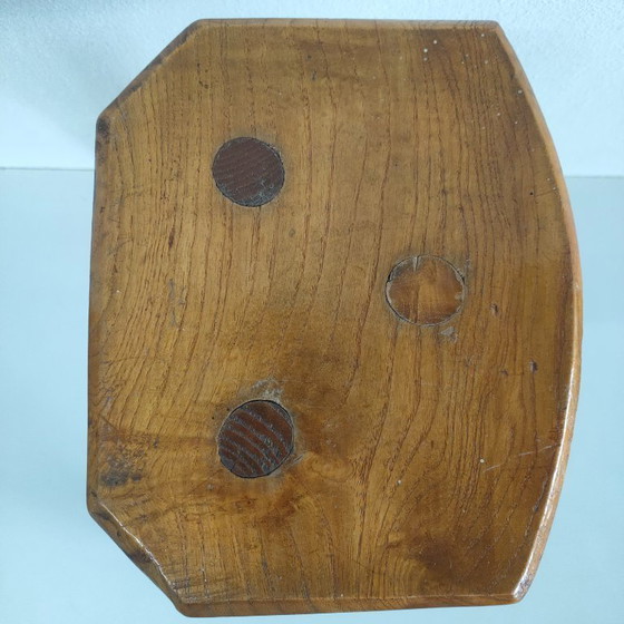 Image 1 of Vintage handgemaakt tripod boeren melkkrukje bijzetkrukje (eik)