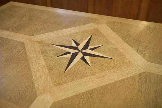 Grote sculpturale eiken tafel uit de jaren 50. – Eettafels, Vintage (photo 9 of 14)
