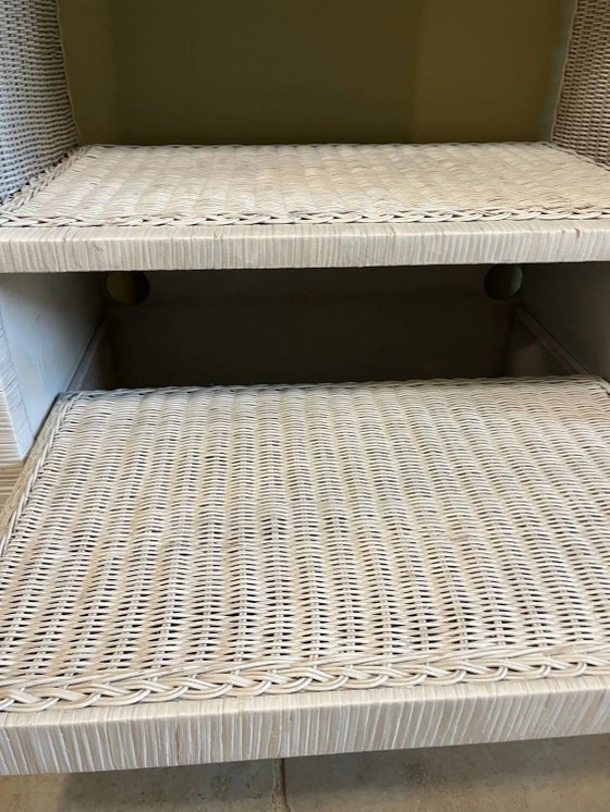 Weiße Korbmöbel – Vitrine, Wicker, Rattan, Vintage (photo 7 of 21)