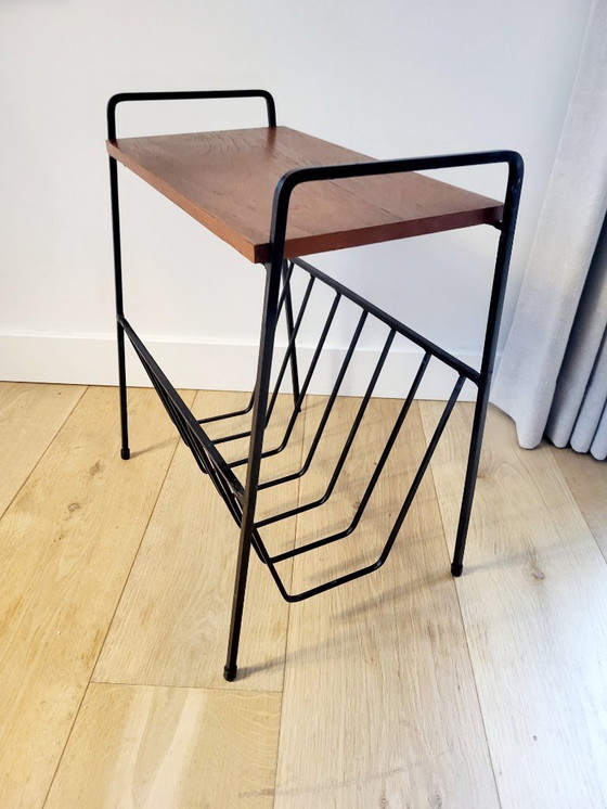 Image 1 of Porte-revues ou plateau de lecture vintage, cadre en bois et métal